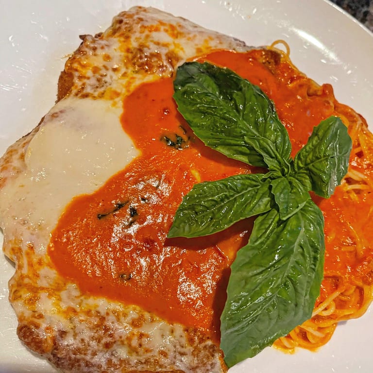 Lunch at our Italian Restaurant: Pasta, Seafood, and More